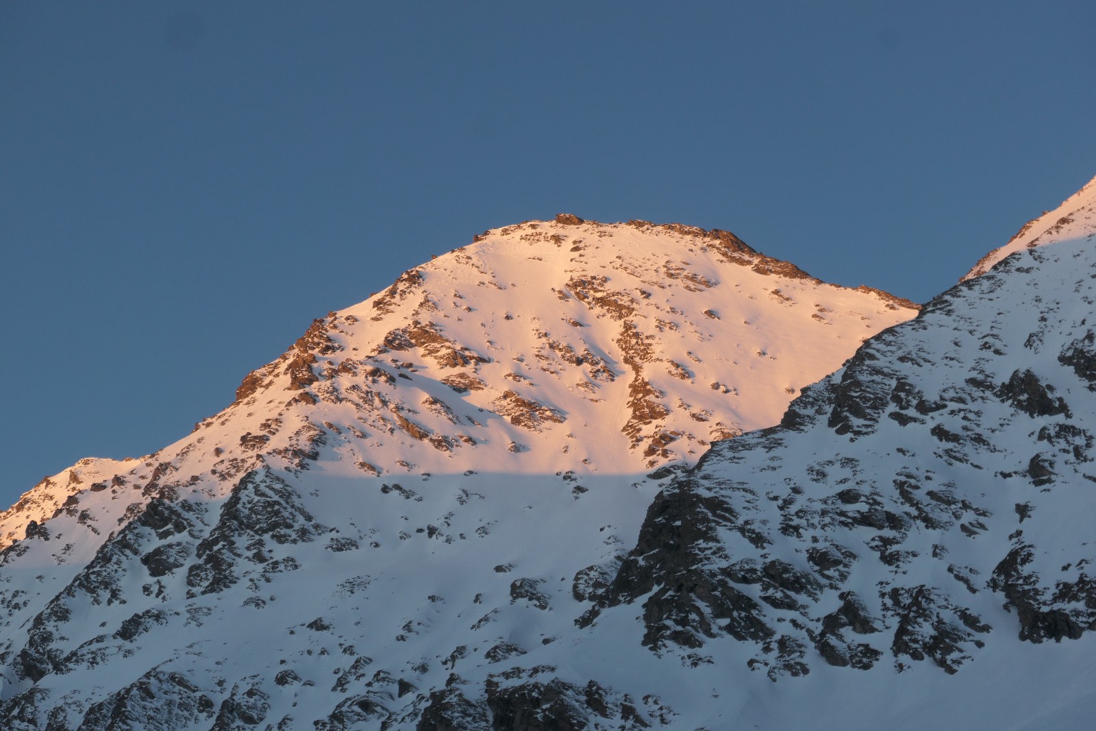 Le soleil se lève 