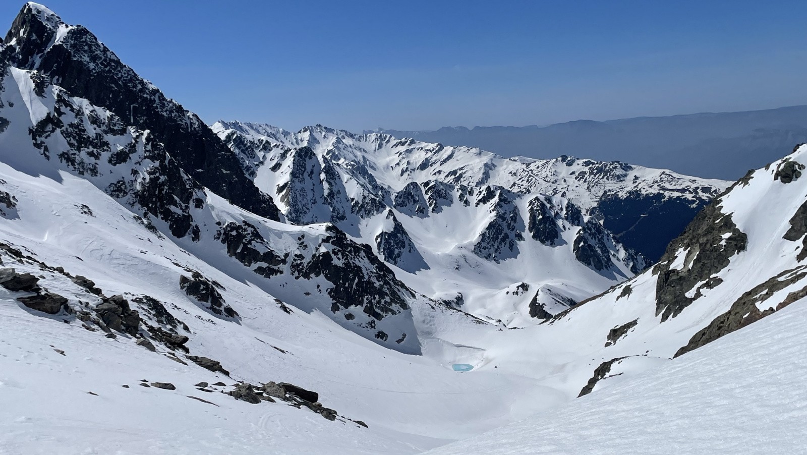 vue de la combe jusqu'au Lac Blanc 