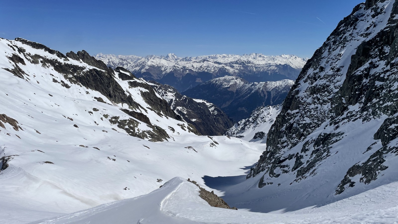 Descente vers la Combe des Roches