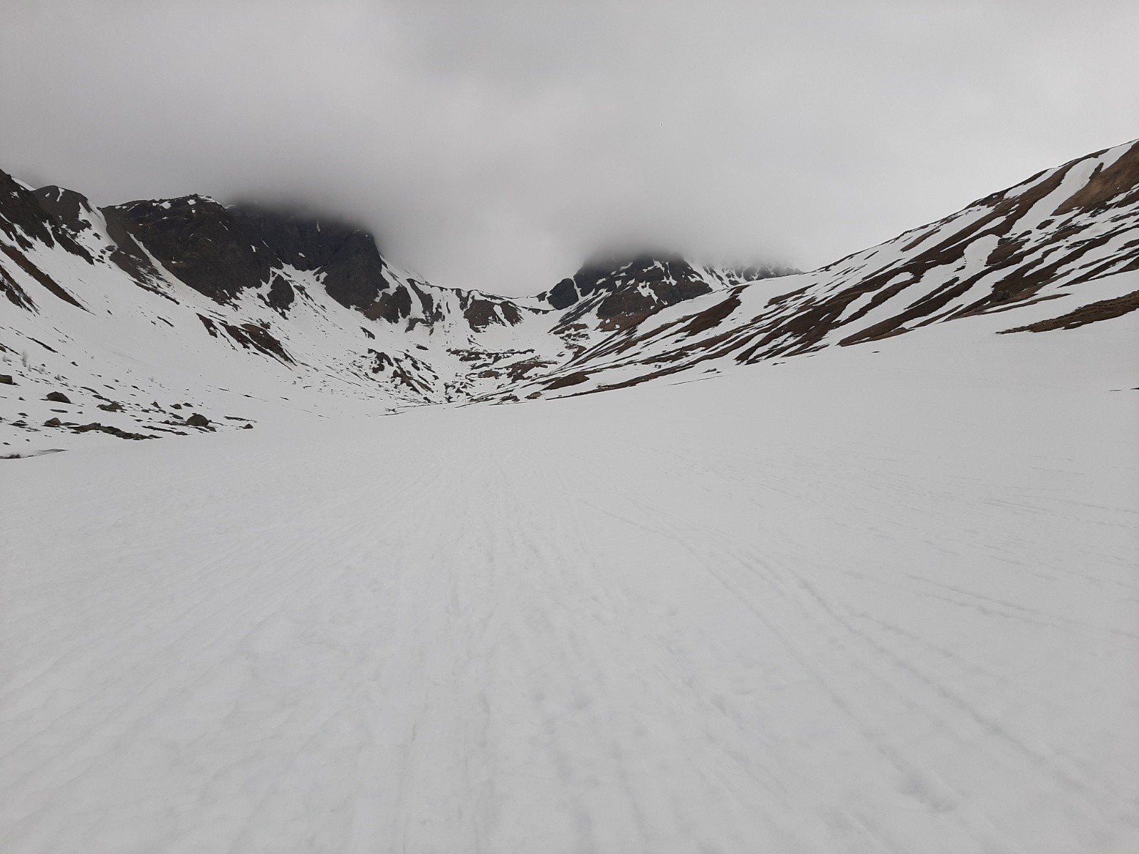 Montée au Chamonna Tuoi