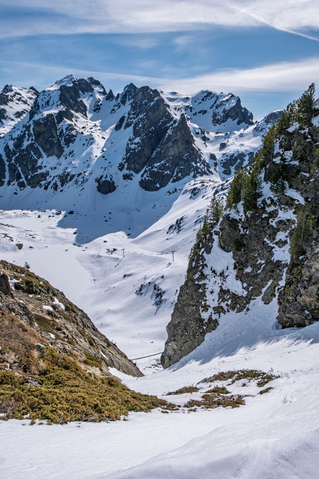 Haut du couloir - il y a des pierres et c'est très mou