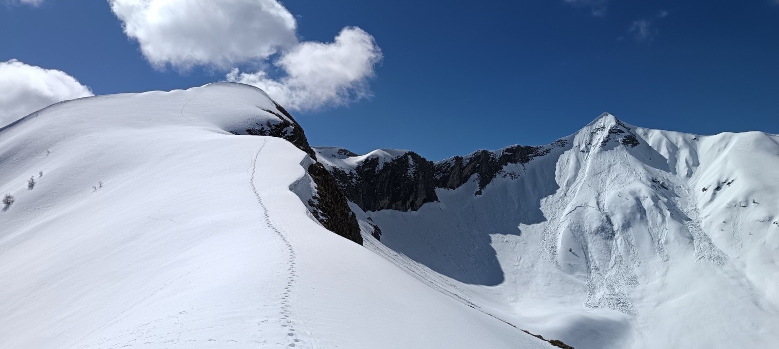 &nbsp;Crête de Bonaparré bien esthétique, Piolit à droite&nbsp;