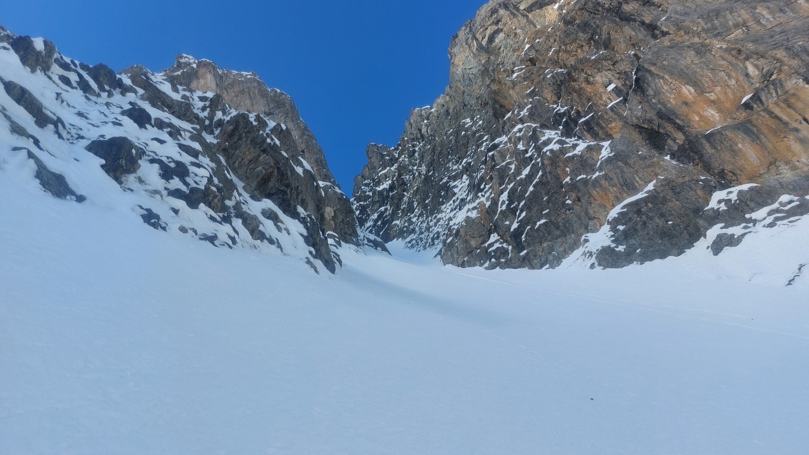 #5 On sort de la goulotte pour aller vers l étroiture On brasse. On sort de la goulotte pour aller vers l étroiture On brasse.