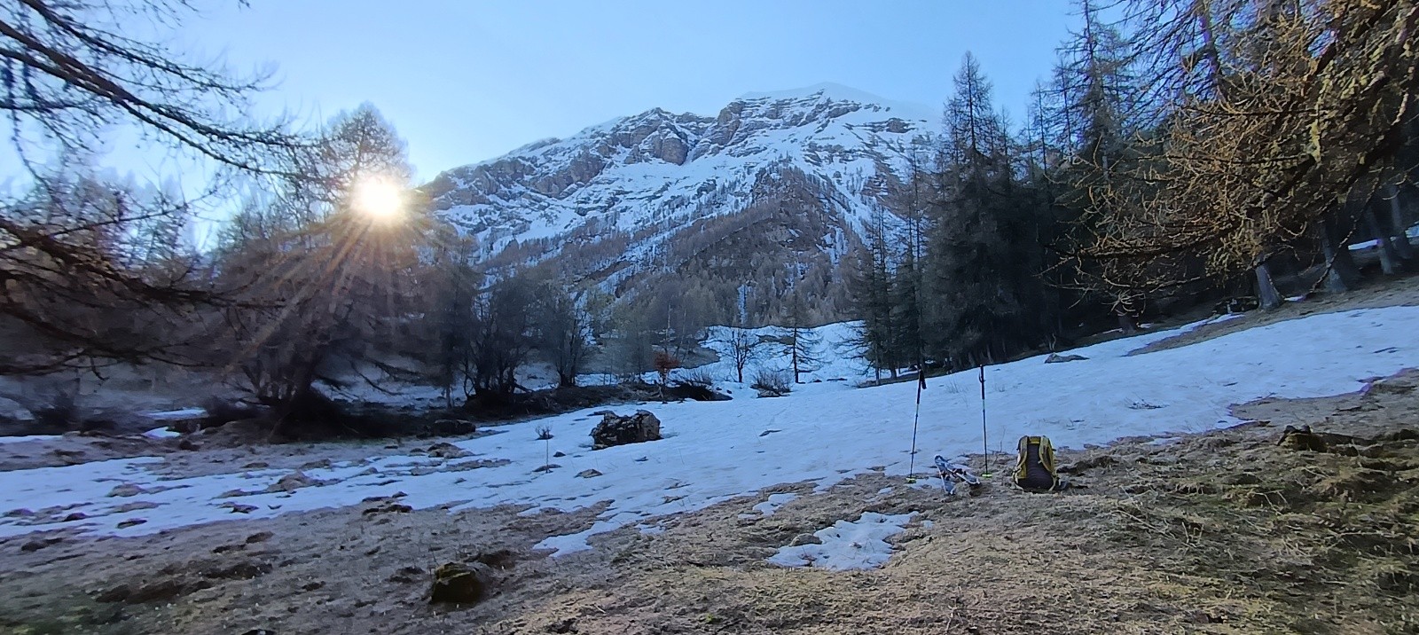 &nbsp;Le neige arrive vite et elle sera continue (1730m)