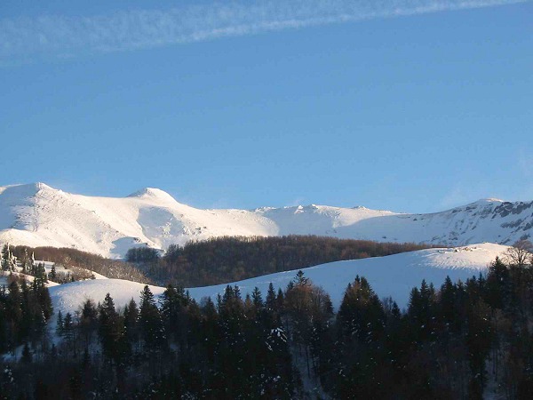 Plomb du Cantal : Eneigement du massif