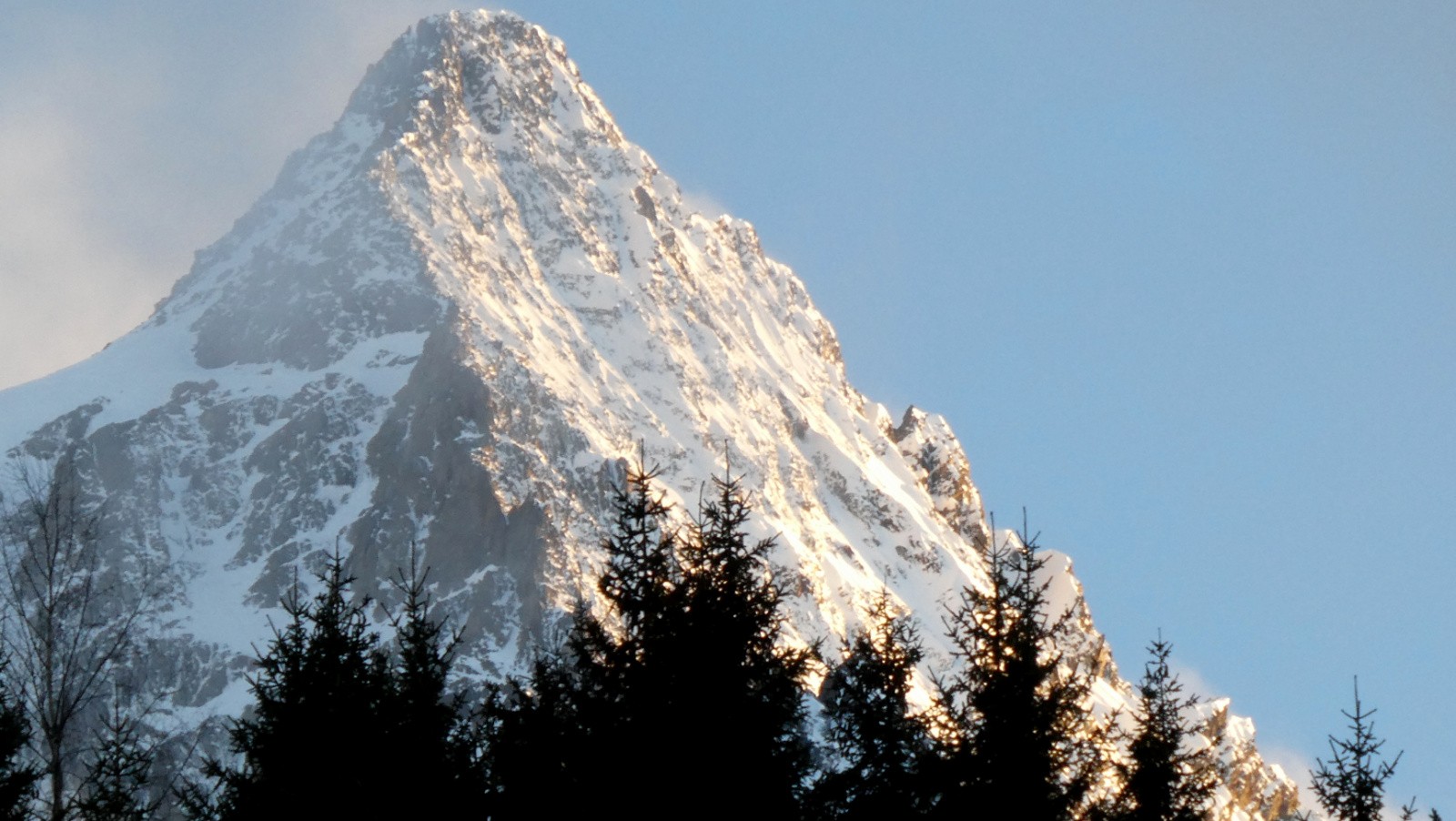 &nbsp;Tête de Lauranoure (dédicace à Marind)