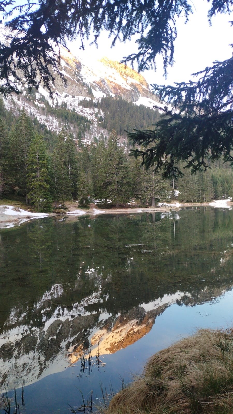 reflet lac poursollet&nbsp;