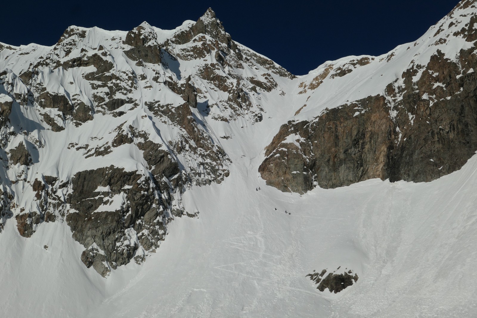 #8 La belle trace faite la veille La belle trace faite la veille