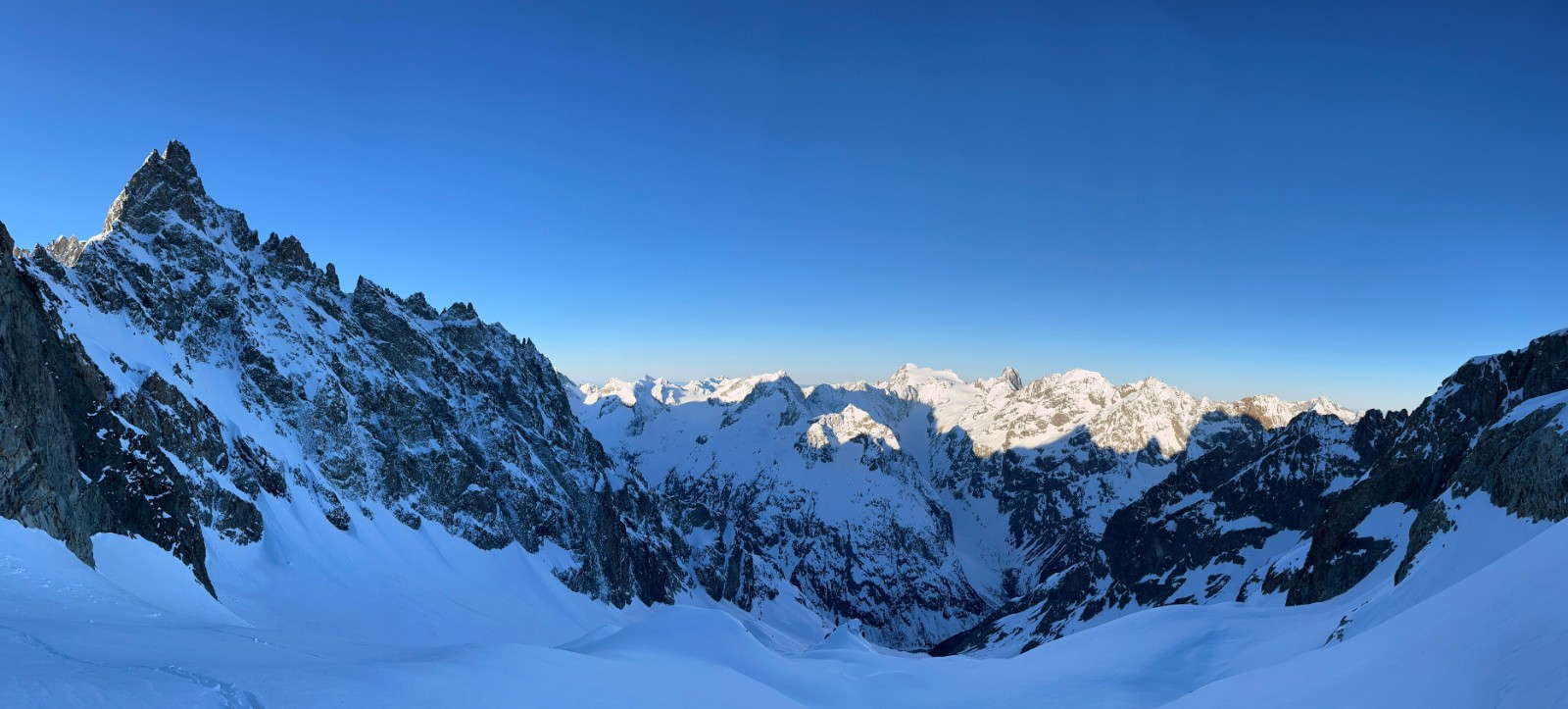 Montée à la Brèche Lory 