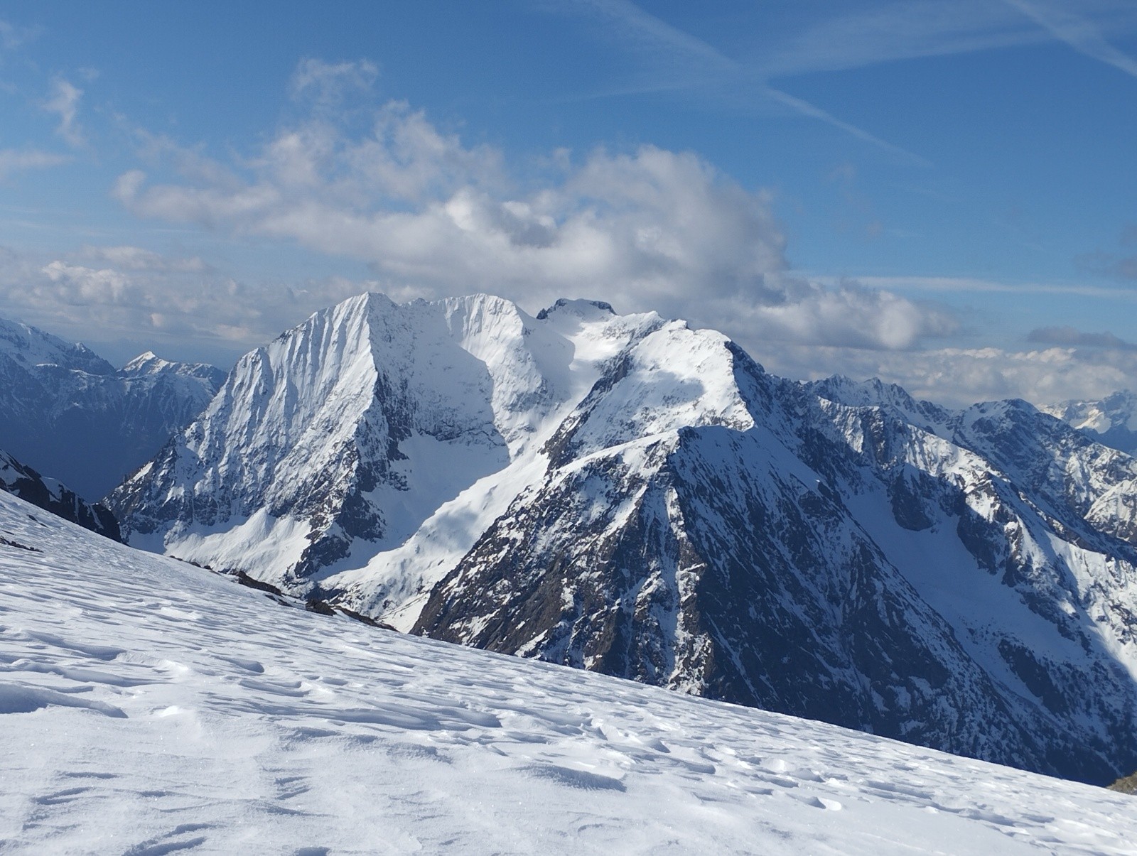 Joli sommet dans la matheysine (son nom nous est inconnu )