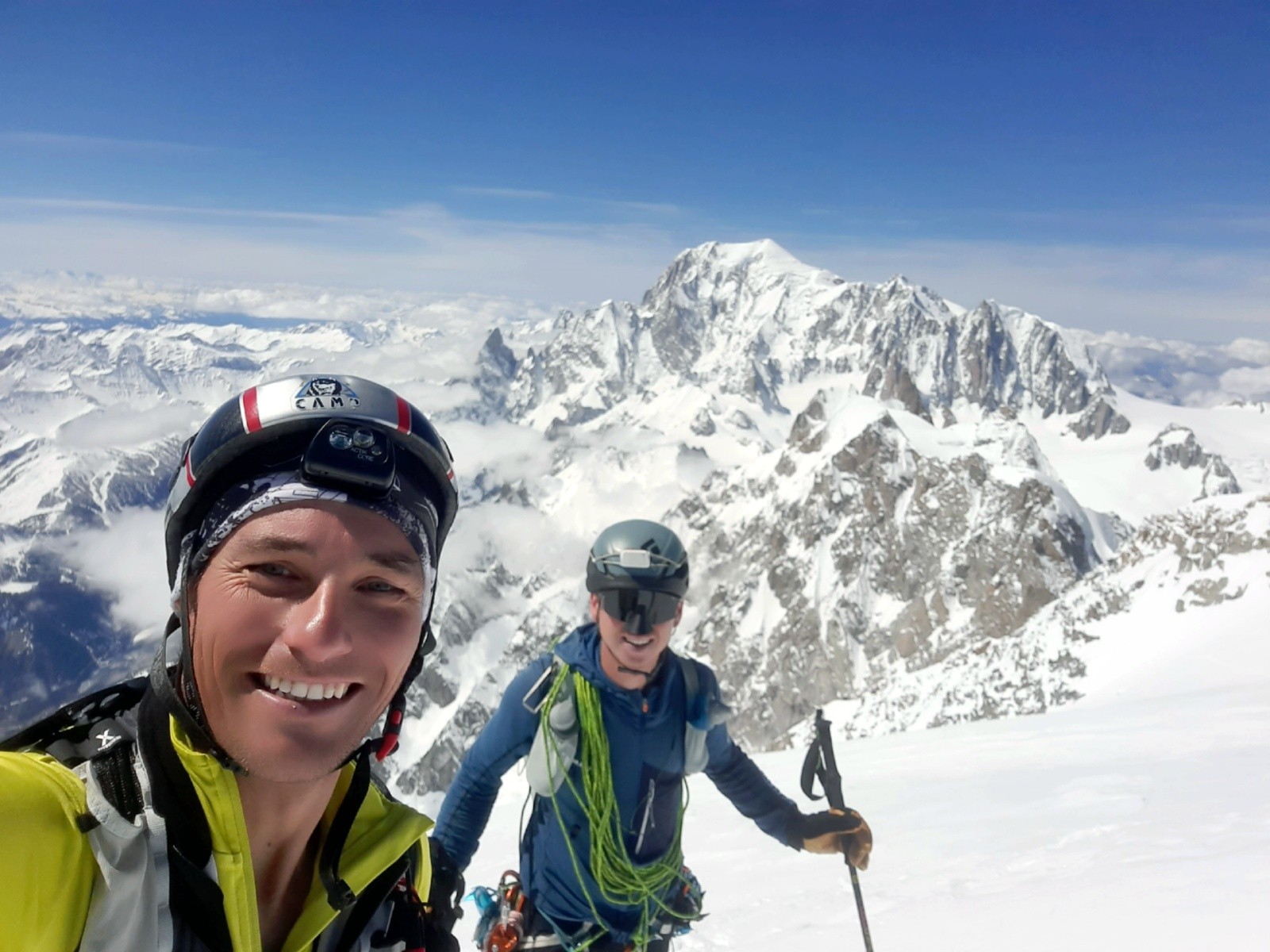 &nbsp;Selfie summit.Moulu mais heureux.&nbsp;