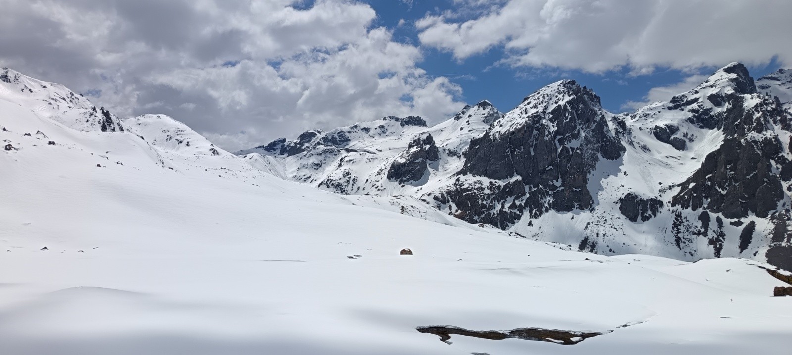 Gd Galibier, couloir des valloirins à droite&nbsp;