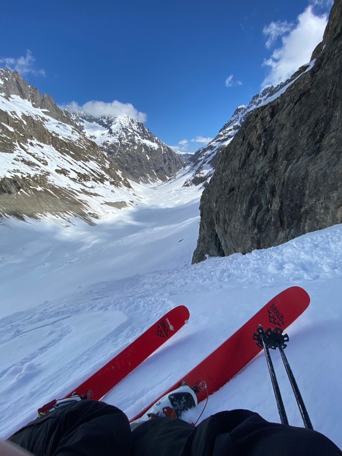 &nbsp;fin du couloir, de la neige à en décoller les ongles