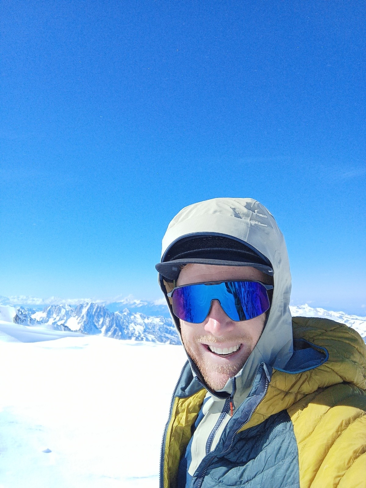 &nbsp;sur la crête des bosses