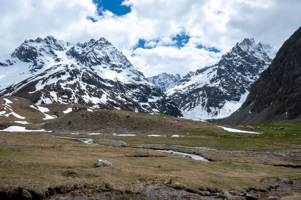 Ã  l'embranchement entre les differentes options