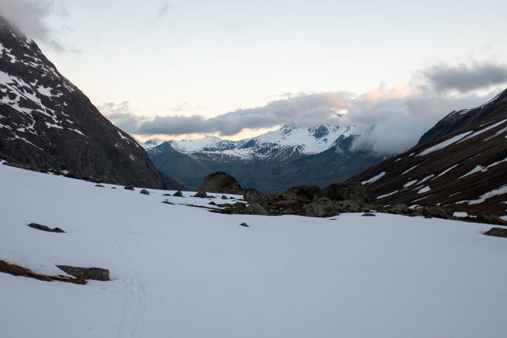 la bas c'est mieux mais on n'y est pas !
