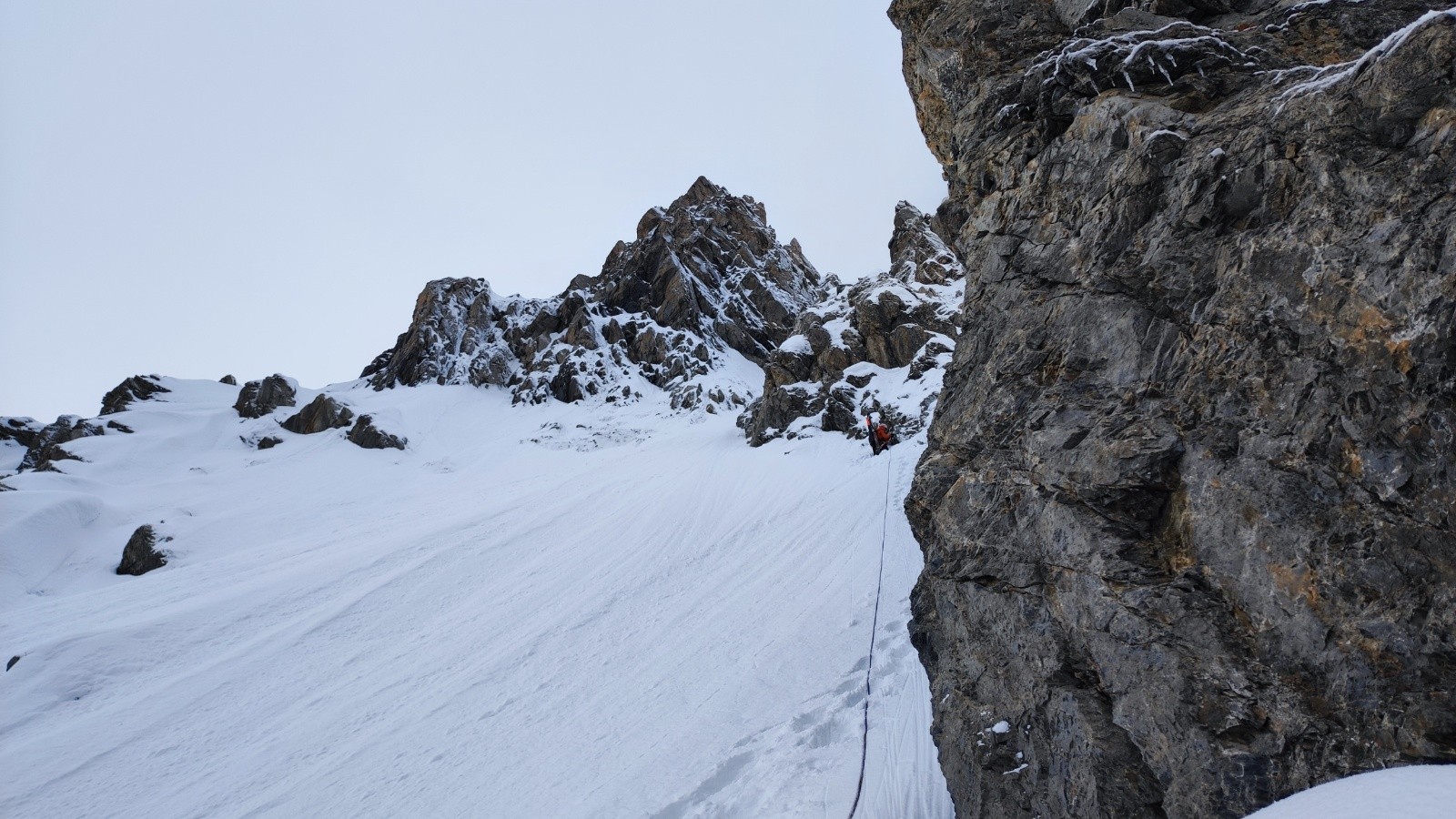 Austérité des lieux