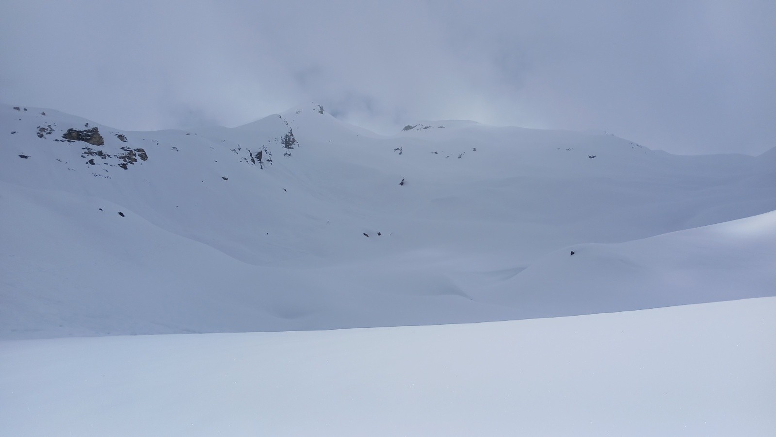 &nbsp;Vue sur le vallon de descente de Vaudala