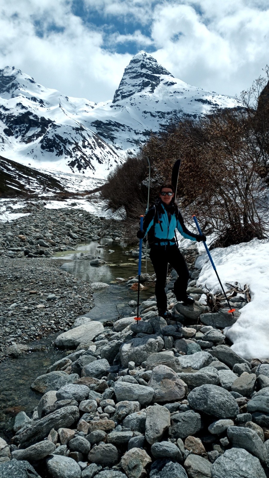 13. On passe à pied