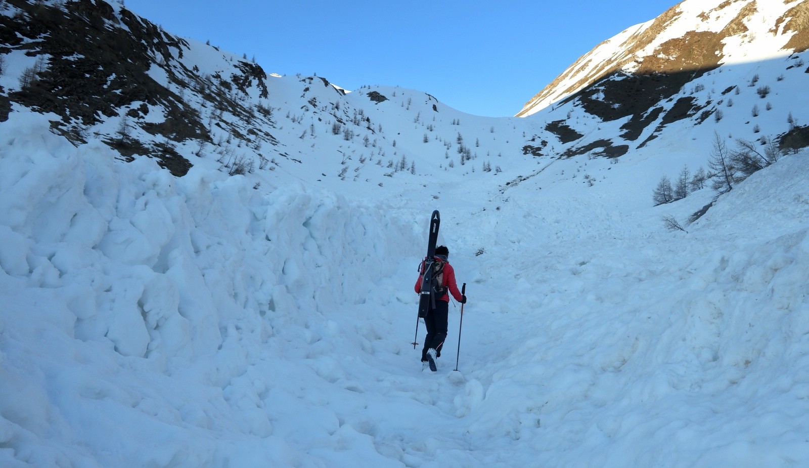 On ne redescendra pas par là...!