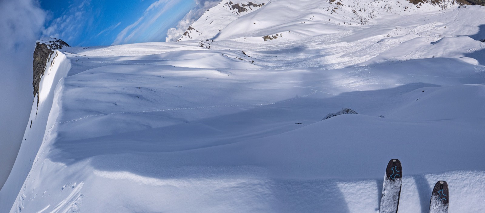 Vers le col du Barle vue sur la montée, c'est tentant mais j'ai encore plus envie d'aller voir de l'autre côté