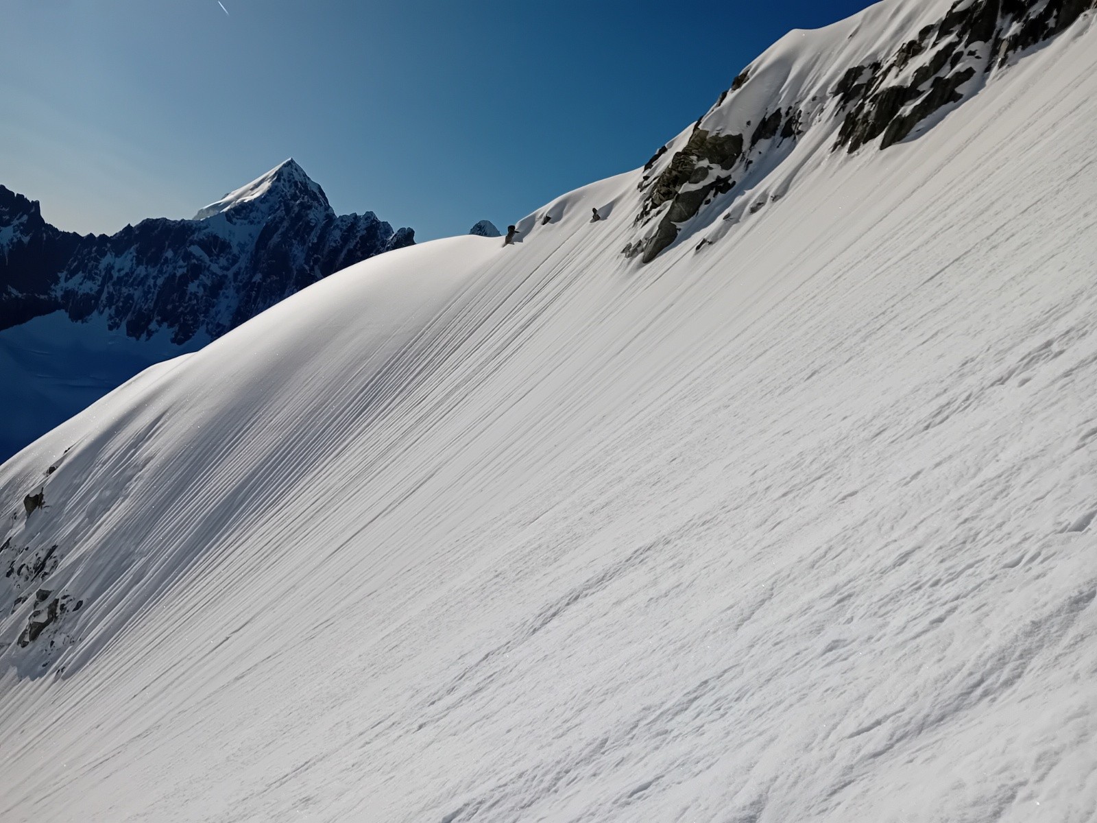 &nbsp;Vue sur le Dolent depuis la NNE