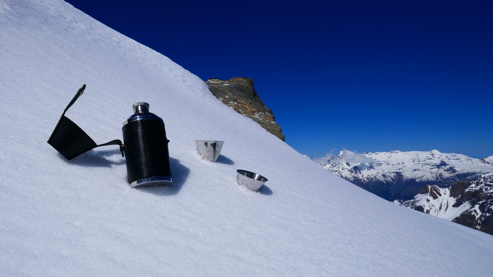 La fiole on Lamet dans l'gosier!😄