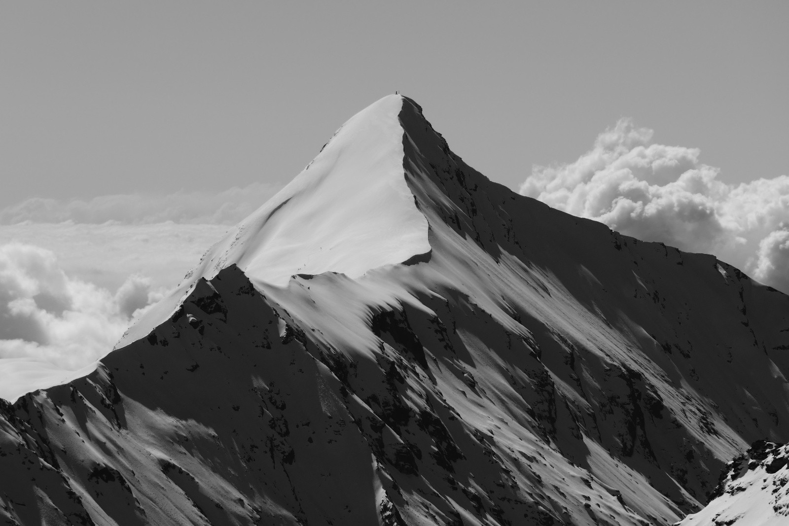 Pyramide de Rochemelon...