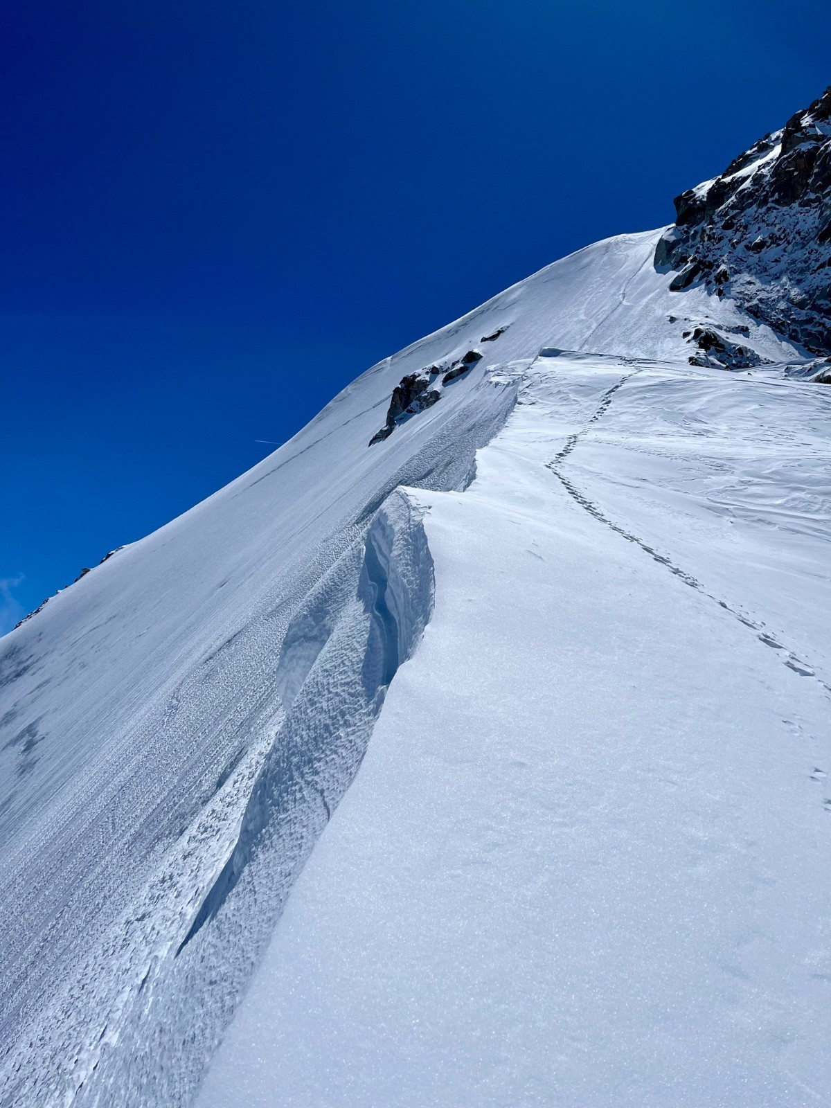 &nbsp;glace qui ressort sur le haut ouille