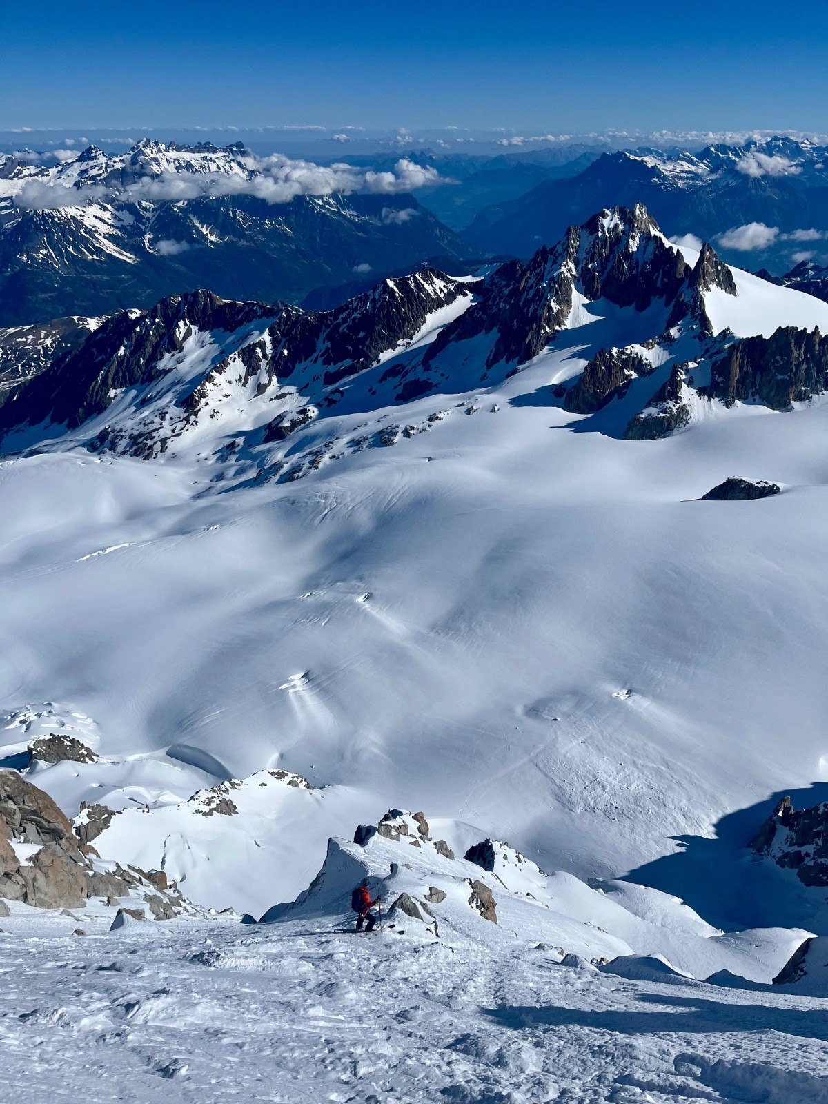 &nbsp;le haut poncé