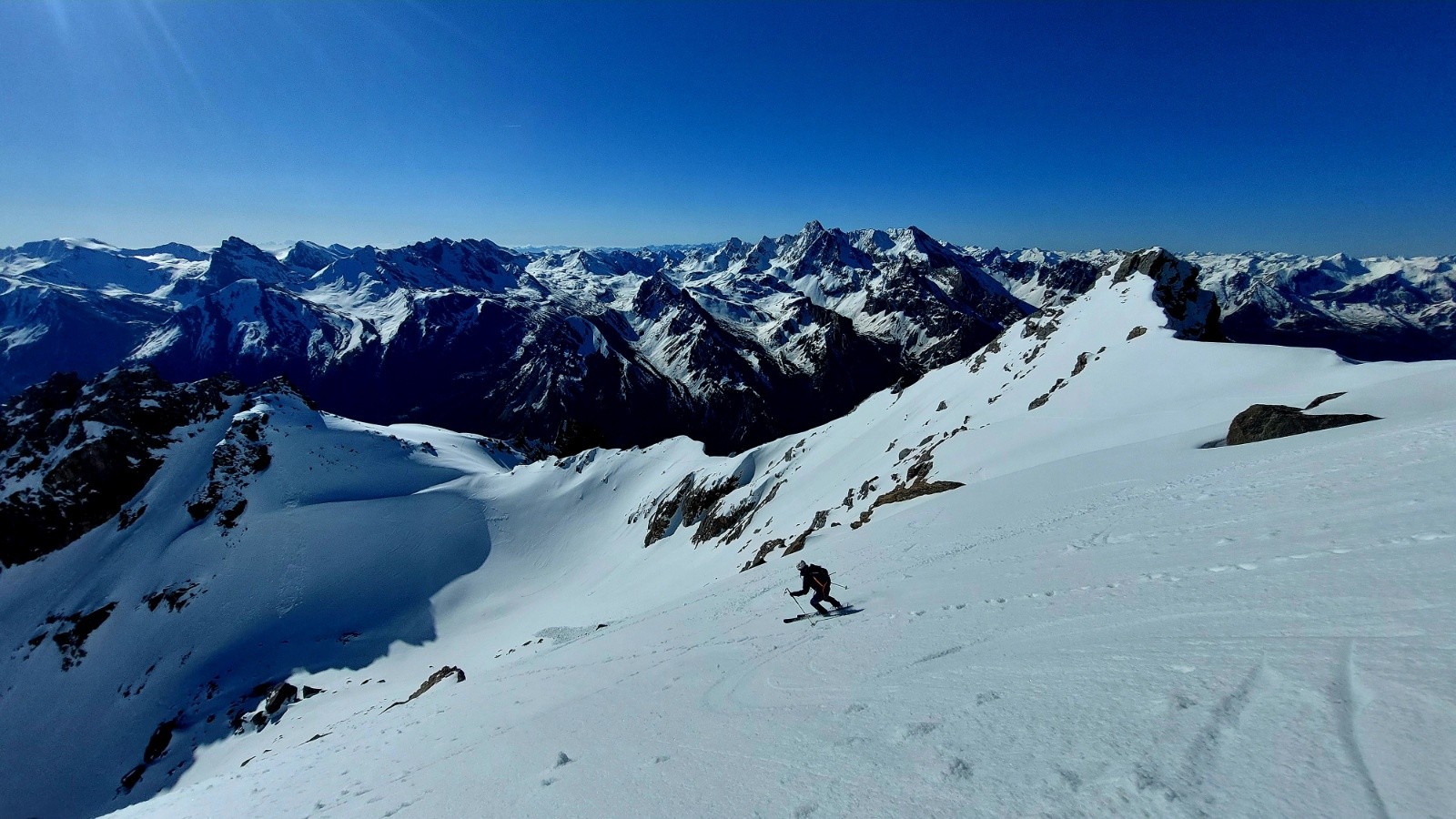 &nbsp;vers l Ubaye, col de la Petite Part juste dessous