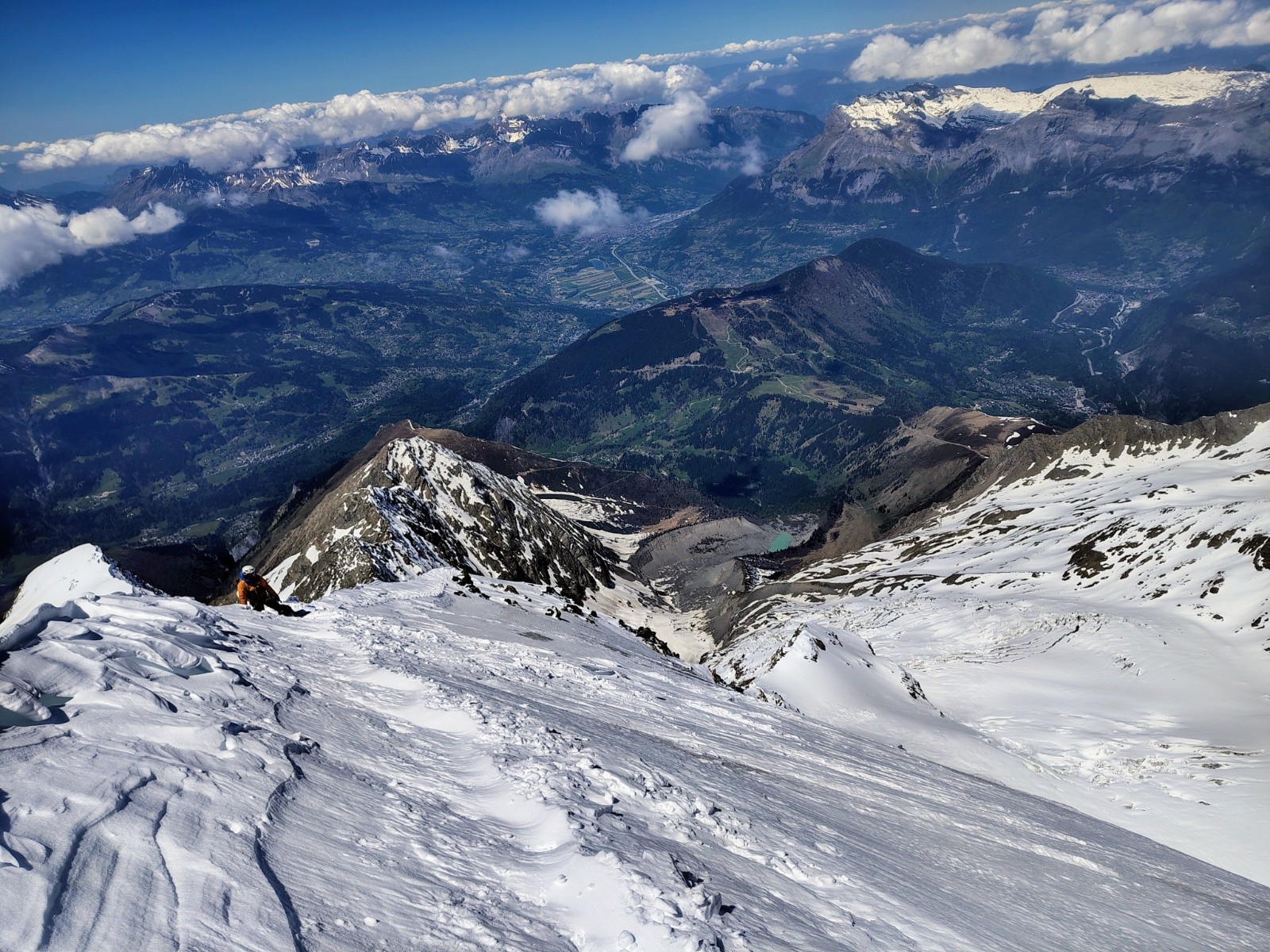 #6 La crête sommitale qui se skie bien en restant à gauche. La crête sommitale qui se skie bien en restant à gauche.
