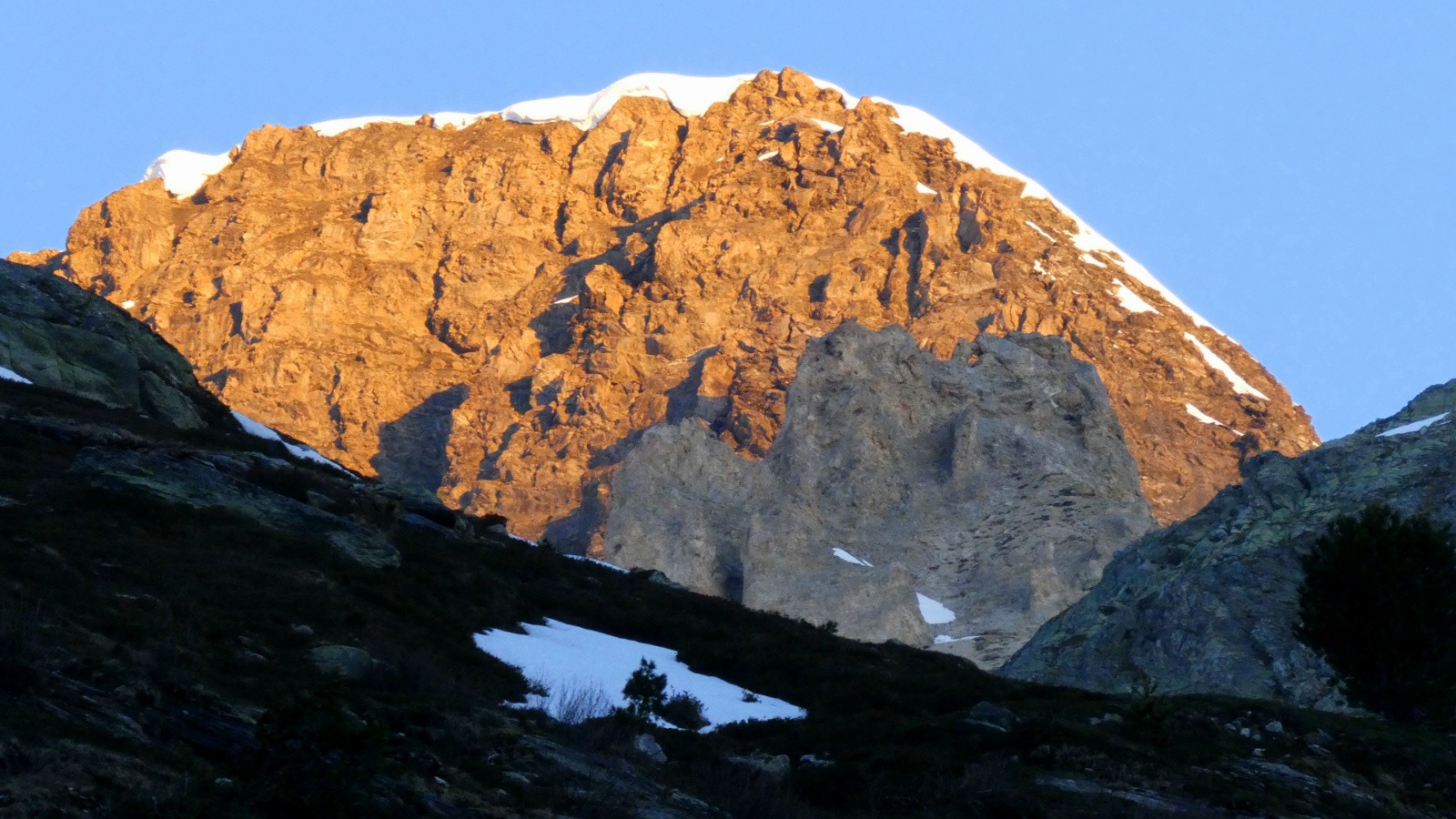 #2 J1 Premiers rayons dorés J1 Premiers rayons dorés