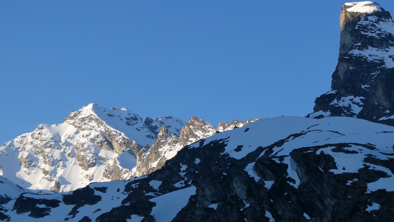 #19 J2 éclairage matinal sur la Rognosa d J2 éclairage matinal sur la Rognosa d'Etache