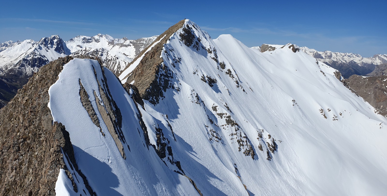 Cimes Centrale et Ouest du Chevalier 2886m 