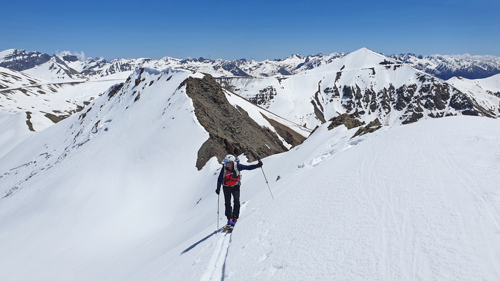 arrivée au Caire Brun 2823m 