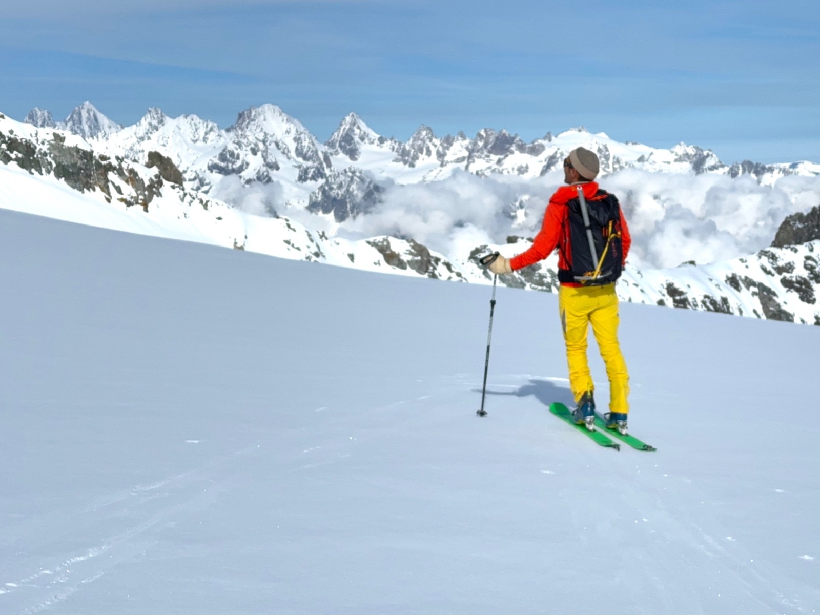 Selfie-bâton à 3000
