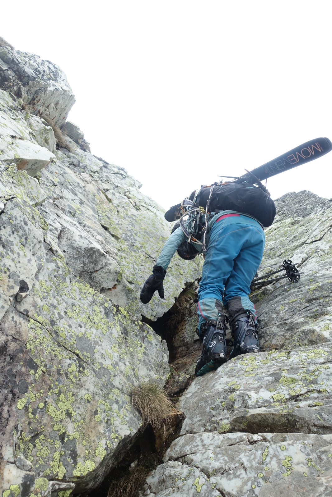 Faut bien trouver un passage à la con ...