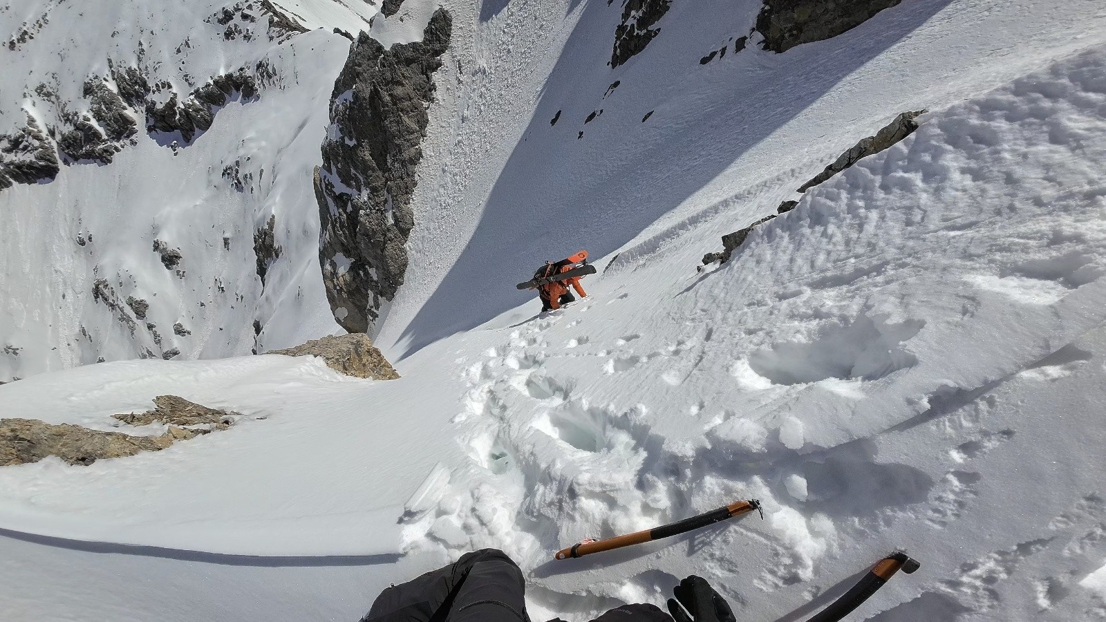 Epaule à passer dans le couloir N du Panestrel