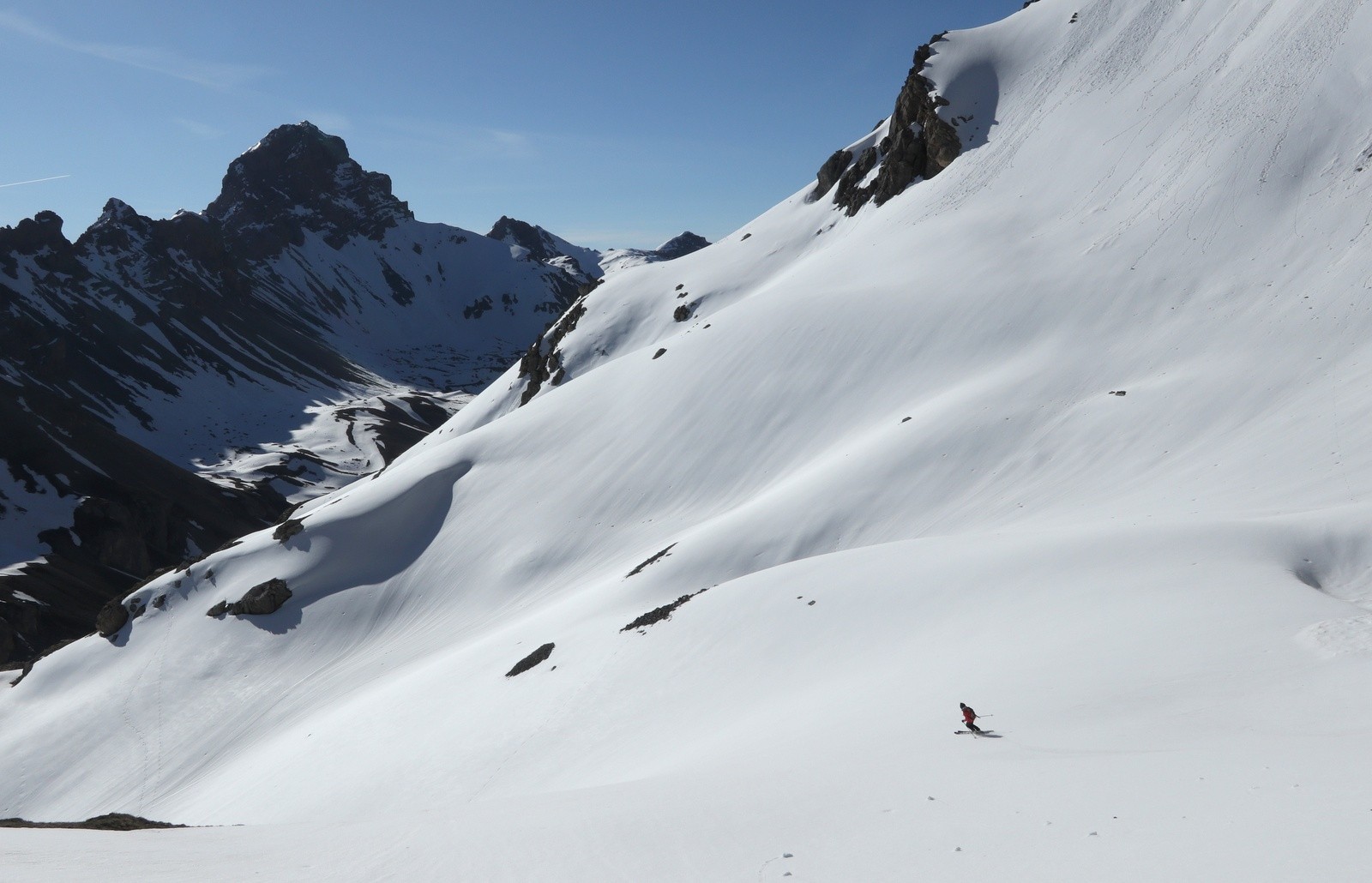Descente vers le Col de la Gipière de l'Orrenaye
