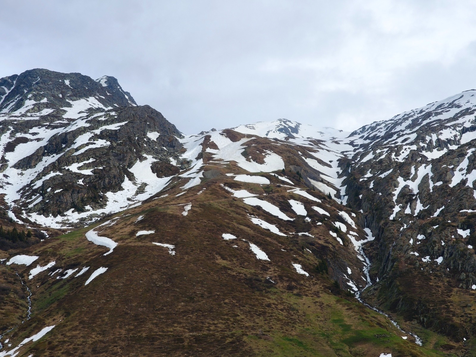 çà fond, çà fond