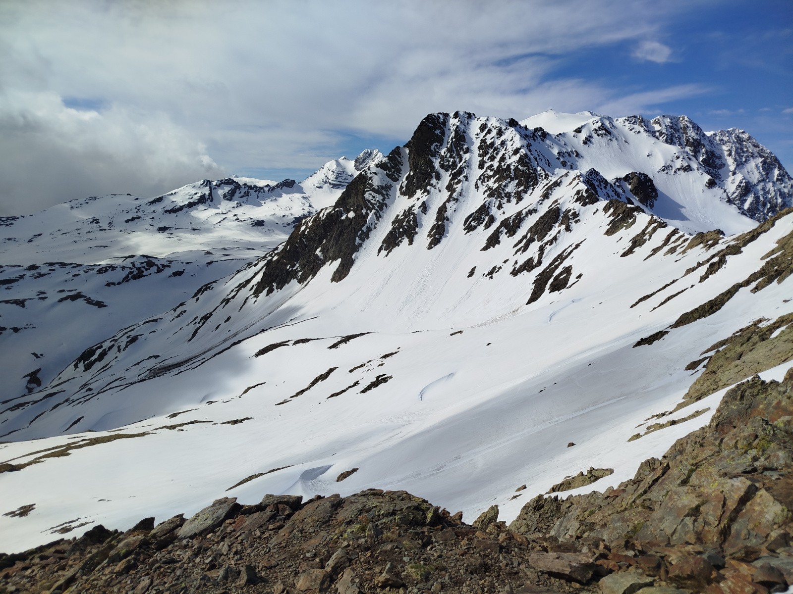 le début du vallon de descente (photo Linaigrette)&nbsp;