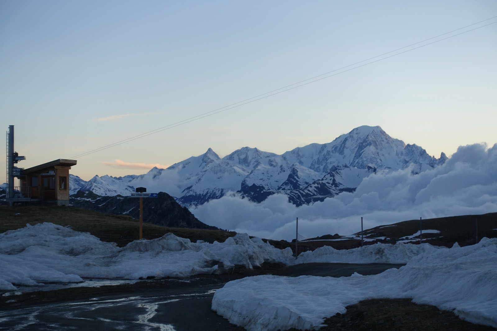 Départ avec vue sur le Mt Blanc
