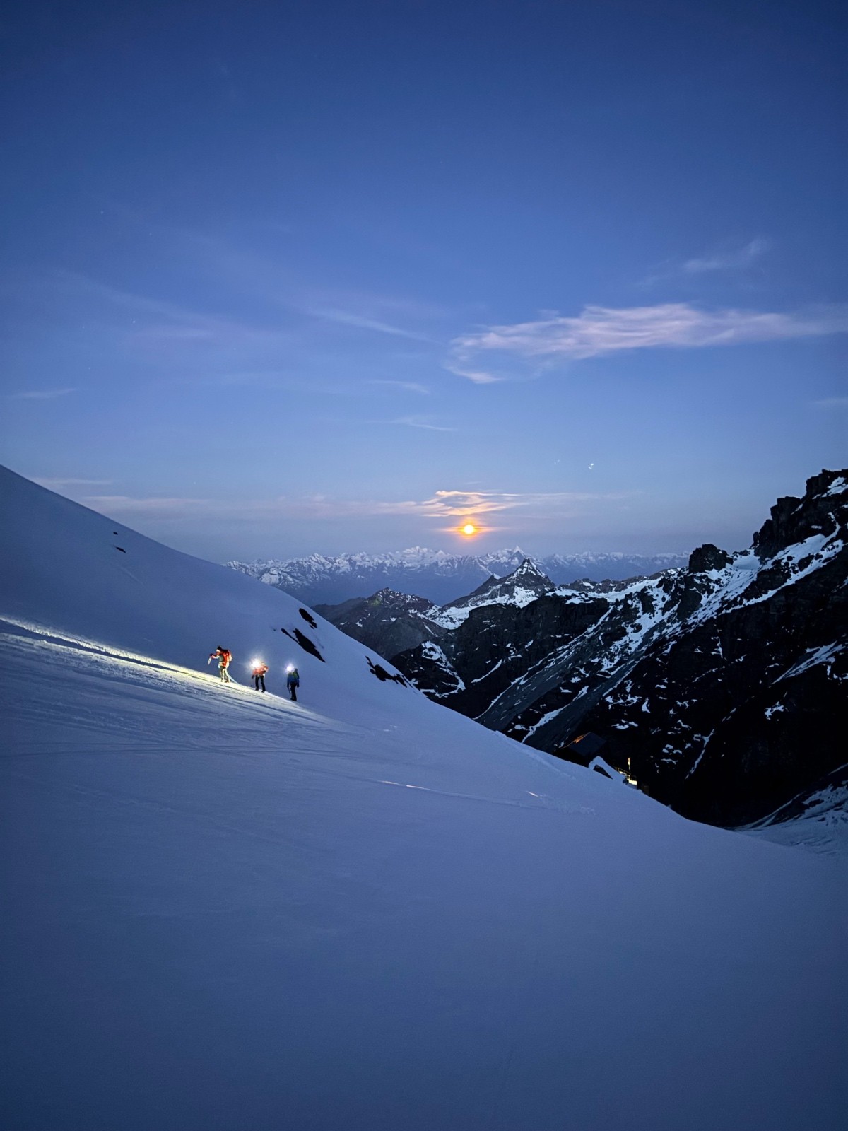  Au dessus du refuge des guides 