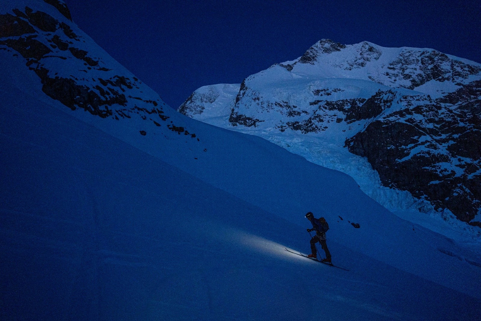 Lever du jour au Piz Bernina 