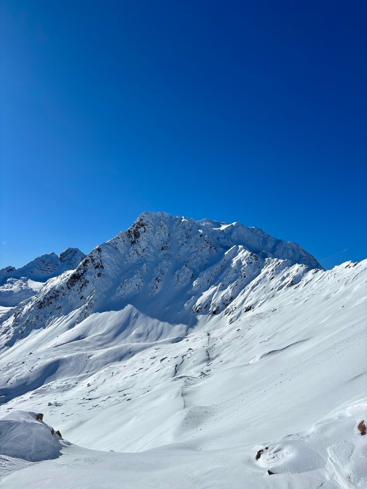 #5 Aiguille noire du col sous la Laisse  Aiguille noire du col sous la Laisse