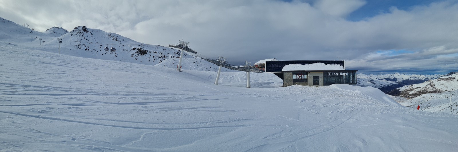#4 Nouvelle remontée arrivant au niveau du funitel de Thorens permettant de basculer sur Orelle Nouvelle remontée arrivant au niveau du funitel de Thorens permettant de basculer sur Orelle