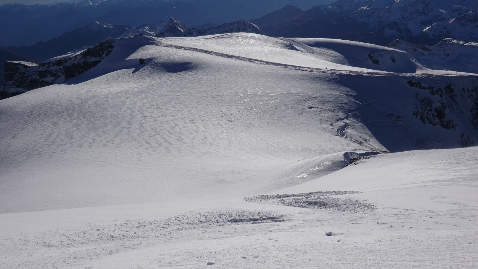 #12 La descente à venir avec la trace de notre prédécesseur La descente à venir avec la trace de notre prédécesseur