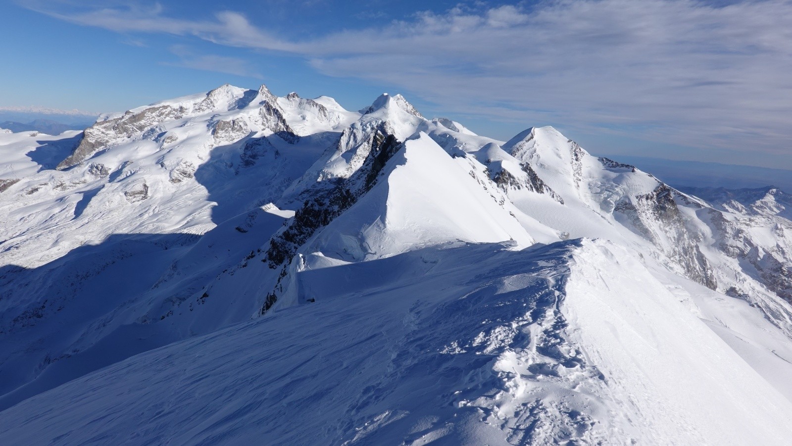 #7 Panorama depuis Castor, Pollux, Lyskamm, Gnifetti, Zumstein, Dufour et Nordent Panorama depuis Castor, Pollux, Lyskamm, Gnifetti, Zumstein, Dufour et Nordent