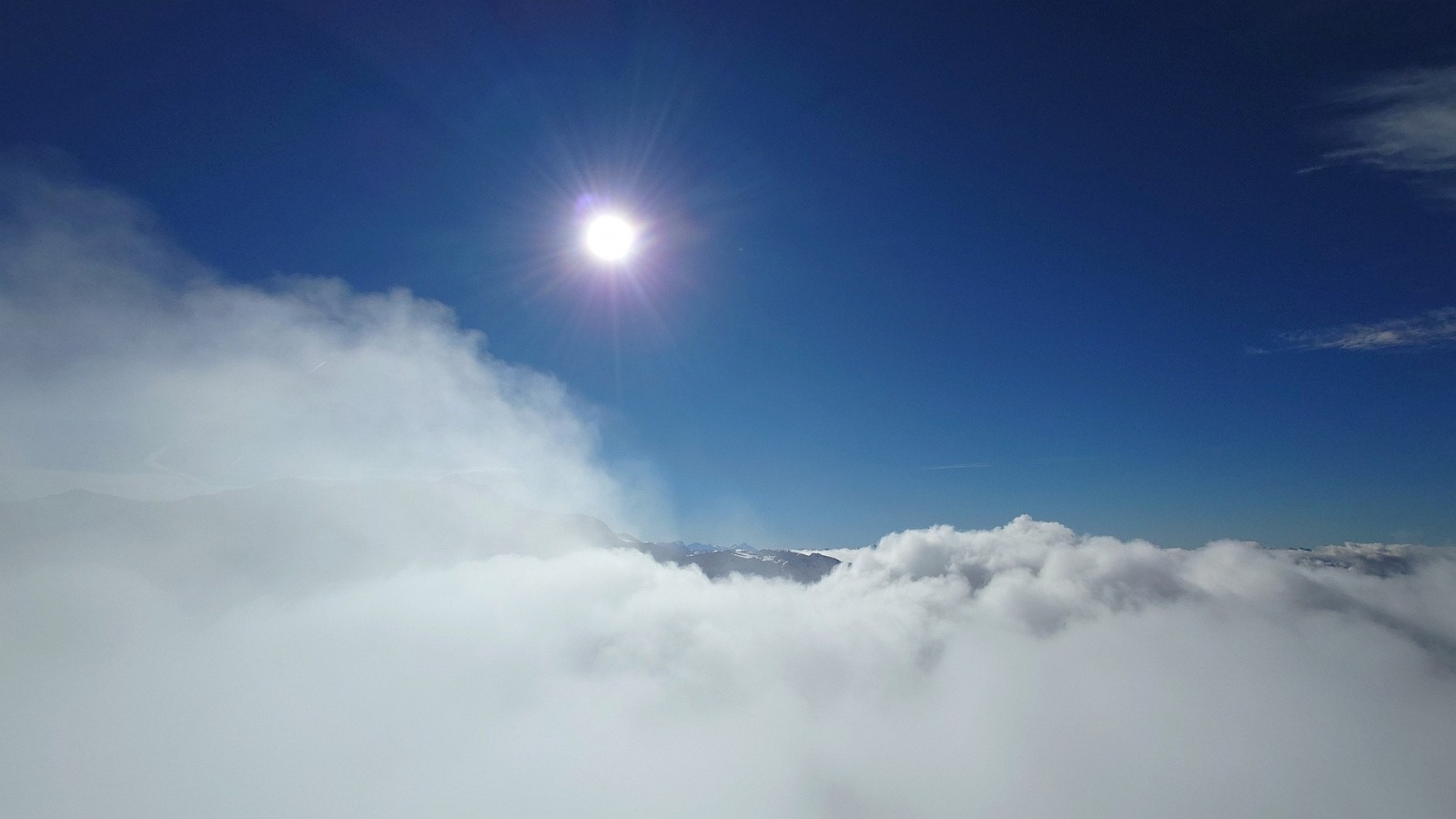 Au dessus des nuages à la Grive 
